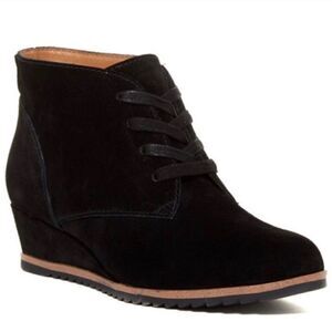 Susina Reid Black Suede Leather Comfort low Wedge Lace-Up Ankle Bootie-9M